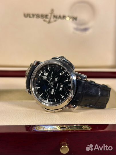 Часы Ulysse Nardin GMT +/ Perpetual 42mm