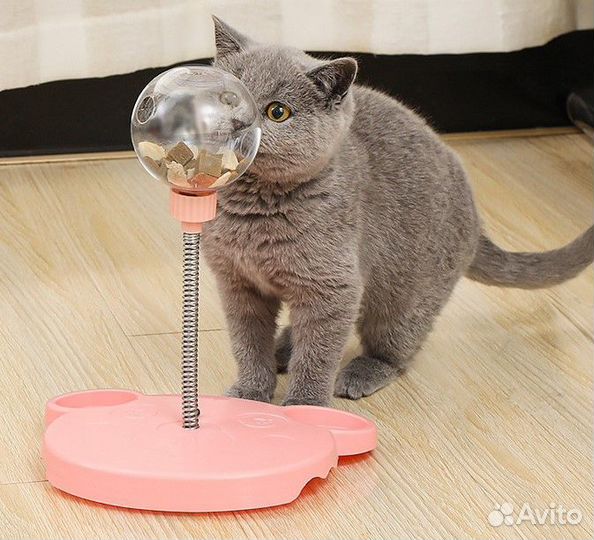 Игрушка для кошек и собак с кормом