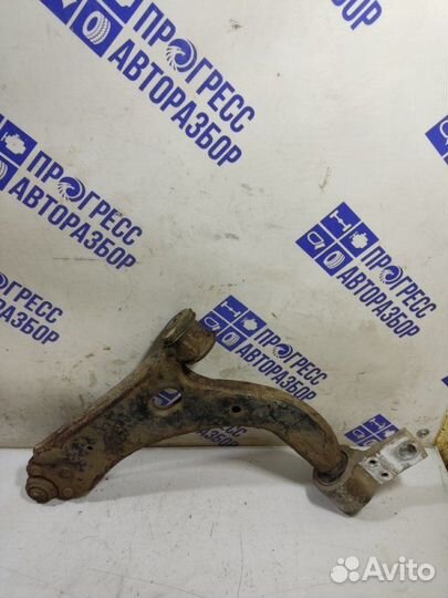 Рычаг подвески передний правый Ford Fusion хэтчбек