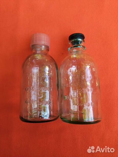 Медицинские стеклянные бутылочки мерные