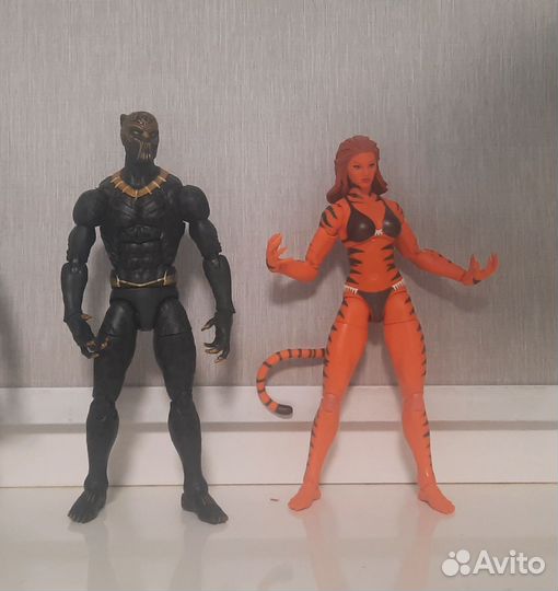 Фигурки Черная пантера и Тигра Marvel legends