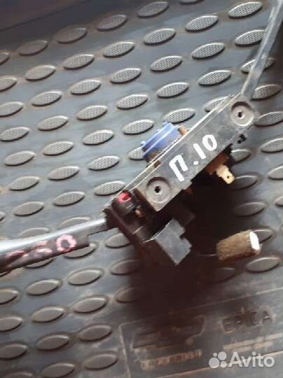 Подрулевой переключатель Nissan Primera P10