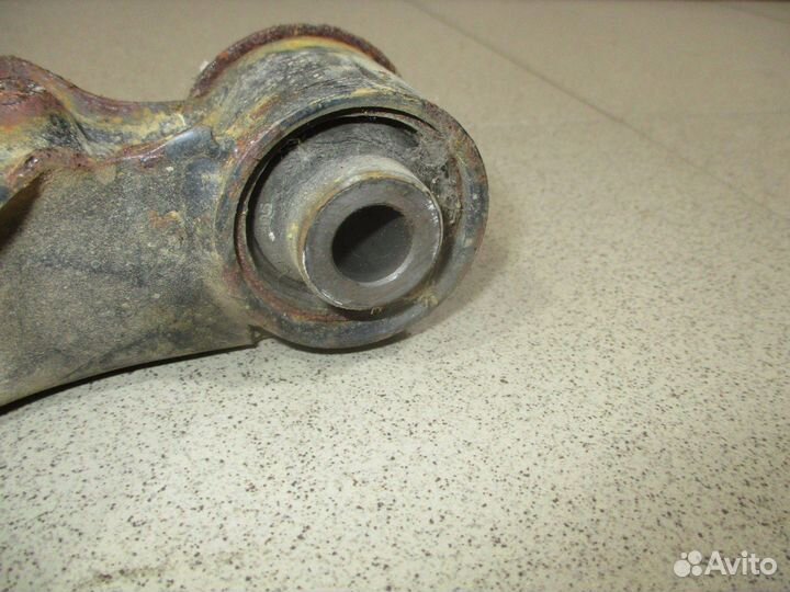 Рычаг передний верхний левый Nissan Navara (D40)