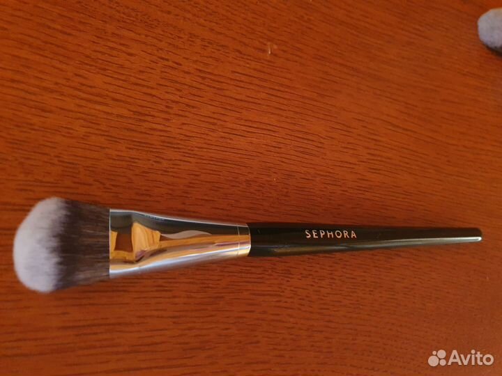 Кисти для макияжа