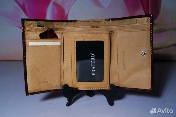 Кошелек женский натуральная кожа