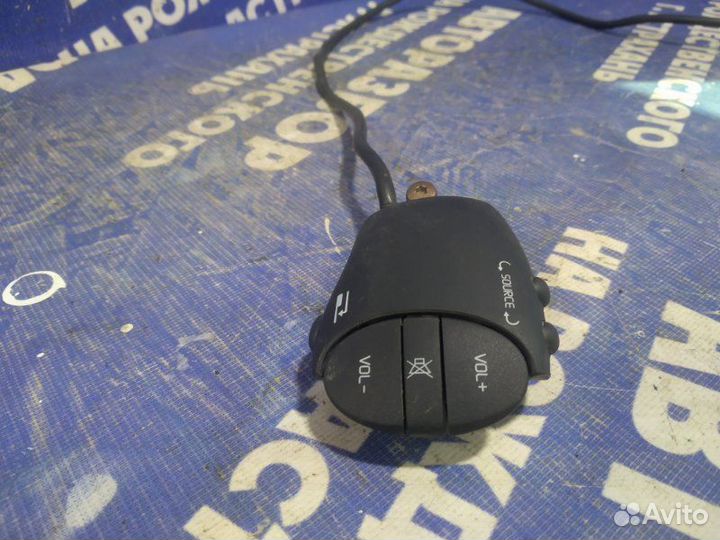 Кнопки мультируля Renault Symbol седан K4J 2006