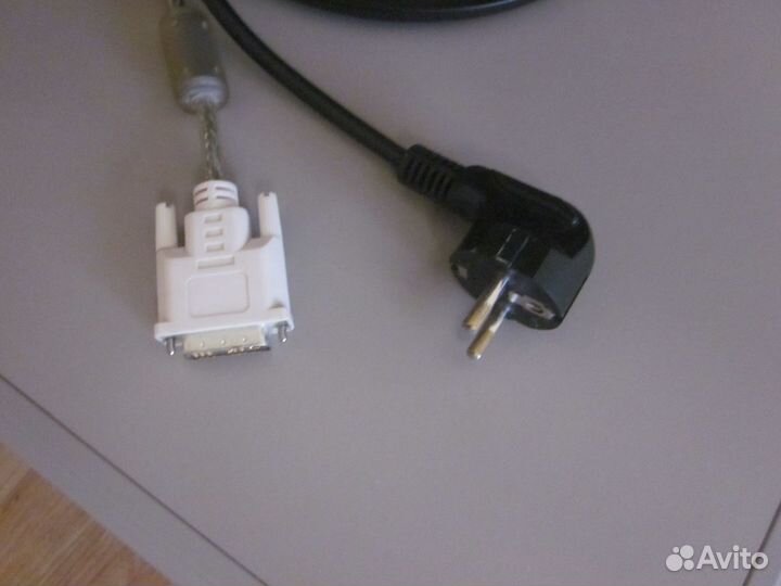 Монитор для компьютера на запчасти