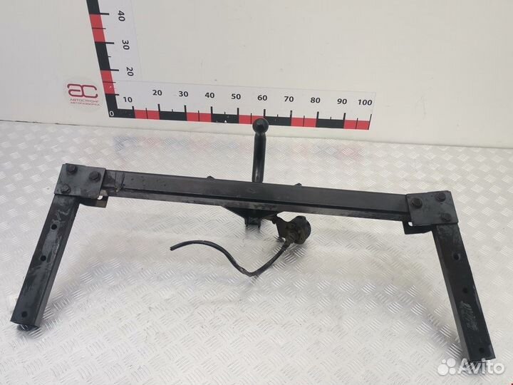 Фаркоп для Volkswagen Passat 5