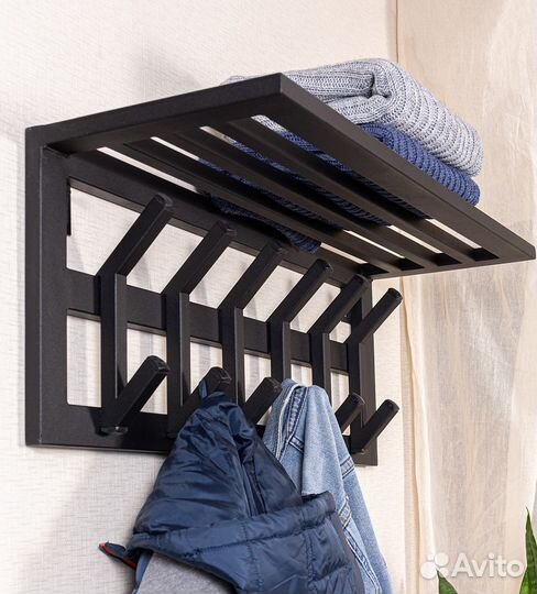 Вешалка настенная в прихожую