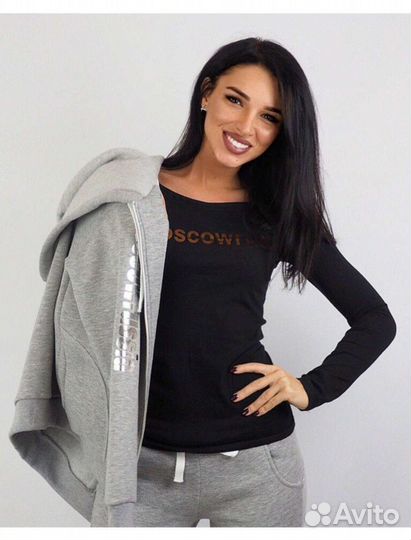 Спортивный костюм женский р. 44-46 Россия