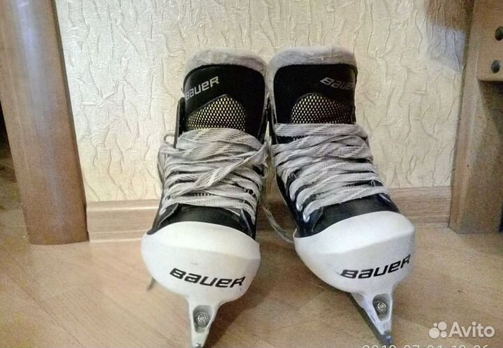 Коньки вратарские