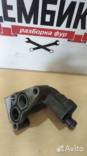 Патрубок масляного фильтра 51054403002 MAN