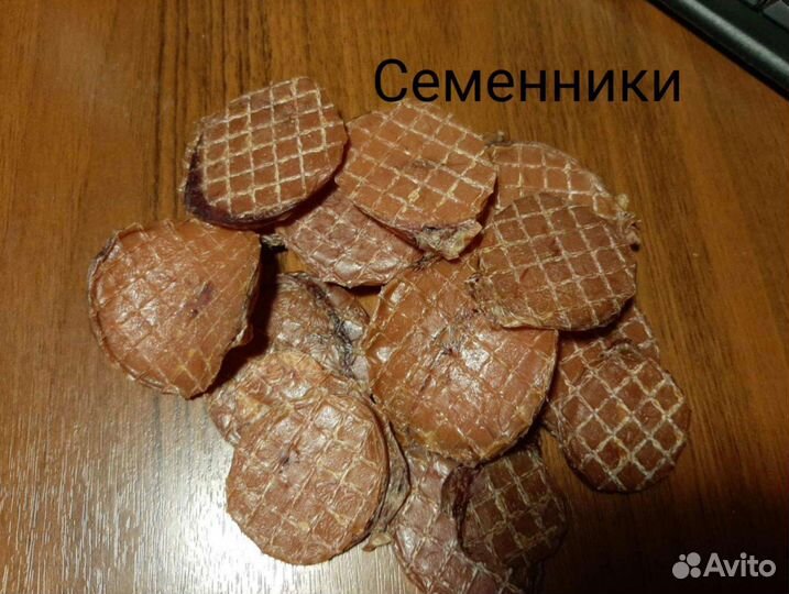 Корм для собак и кошек (вкусняшки, лакомства)