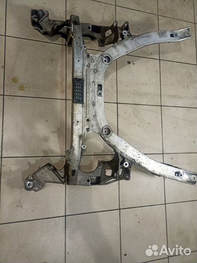 Подрамник передний Bmw 530I E60 M54B30 2003
