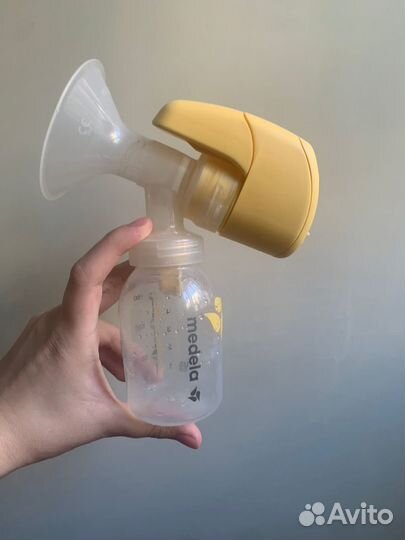 Молокоотсос medela электрический