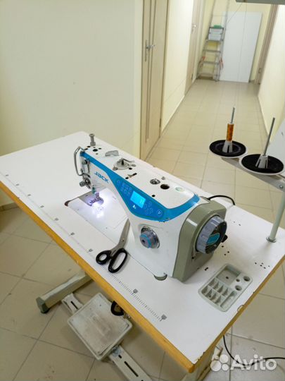 Швейная машина автомат Jack A3