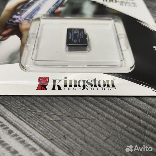 Карта памяти MicroSD Kingston 64Gb Class 10