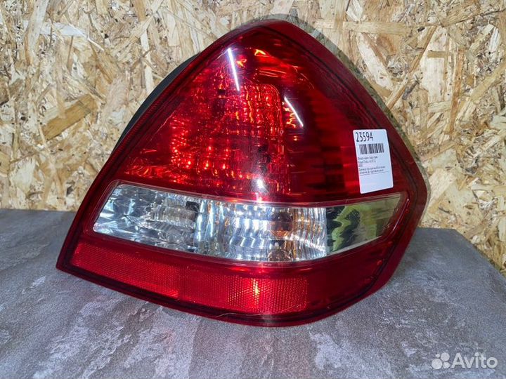 Фонарь задний задний правый Nissan Tiida Latio