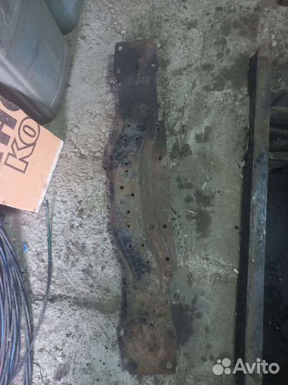 Поперечена pajero 2