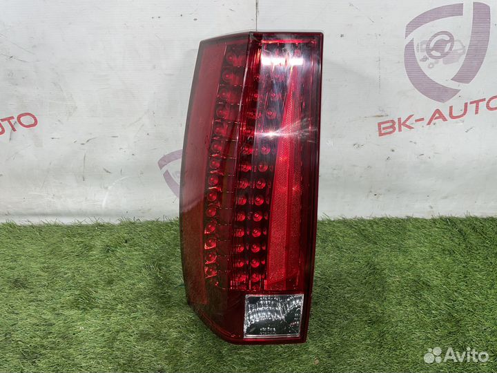 Задний левый фонарь Cadillac Escalade GMT900