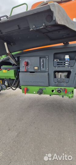 Опрыскиватель Amazone UX 5200 Super, 2020