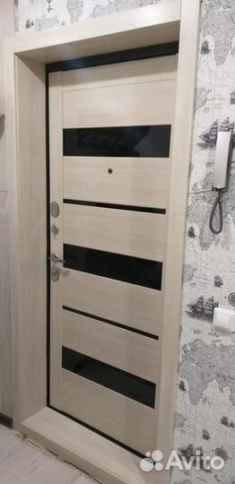 Обрамление входной двери. Откос