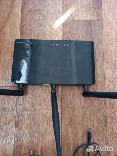 Роутеры работают (можно на запчасти)