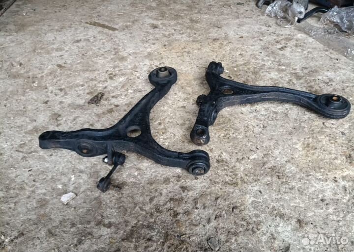 Рычаги передние нижние Аккорд 7