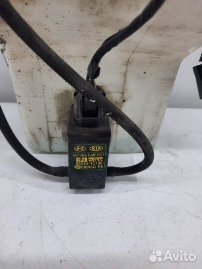 Бачок омывателя Kia Rio хэтчбэк 5 дв. 1.5 D4FA