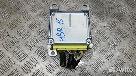 Блок управления airbag toyota corolla verso 2 (HBR