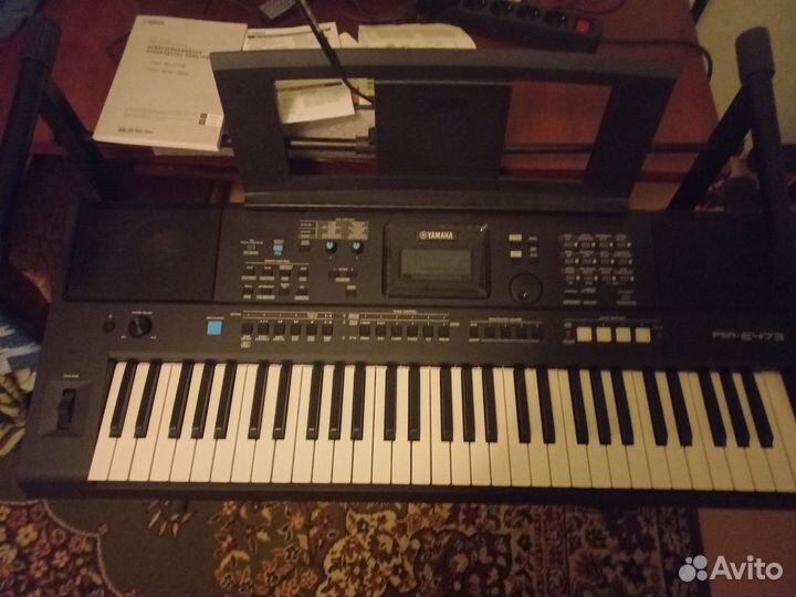 Yamaha psr-e473