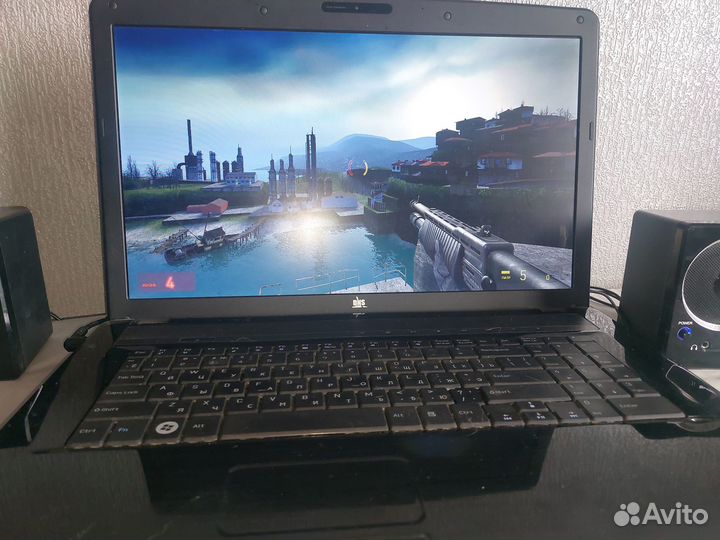 17'', 250GB, GeForce GT540, DDR 4GB,Pentium 8950