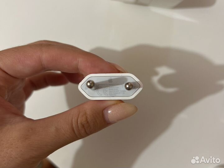 Оригинальный блок iPhone