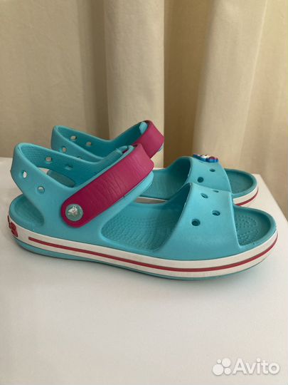 Сандалии crocs j2