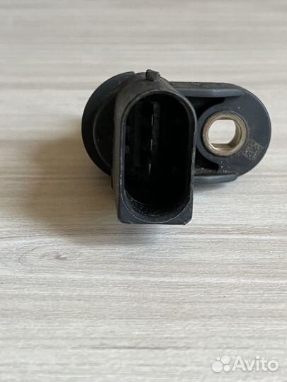 Датчик коленвала BMW (12141438082)