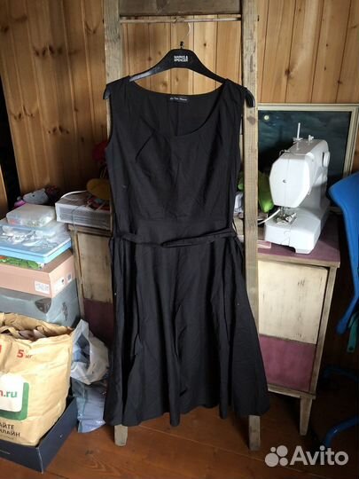 Платье черное классическое