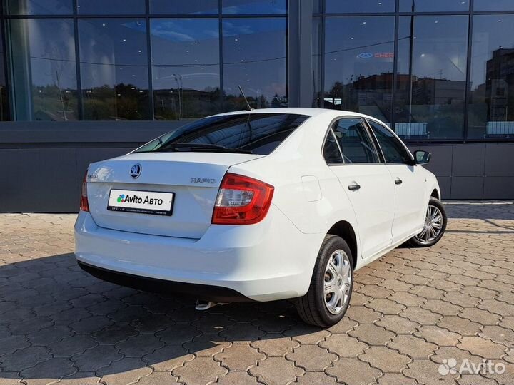 Skoda Rapid 1.6 AT, 2016, 238 500 км