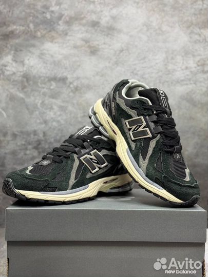 Кроссовки мужские New Balance 1906R