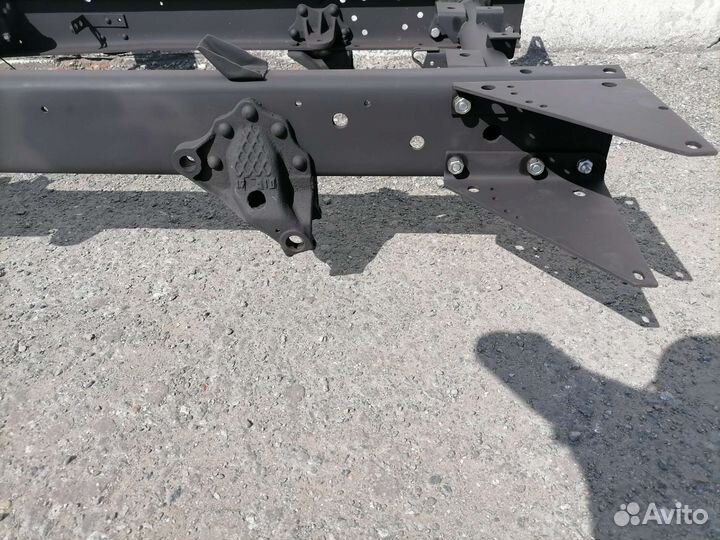 Рама Урал лесовоз