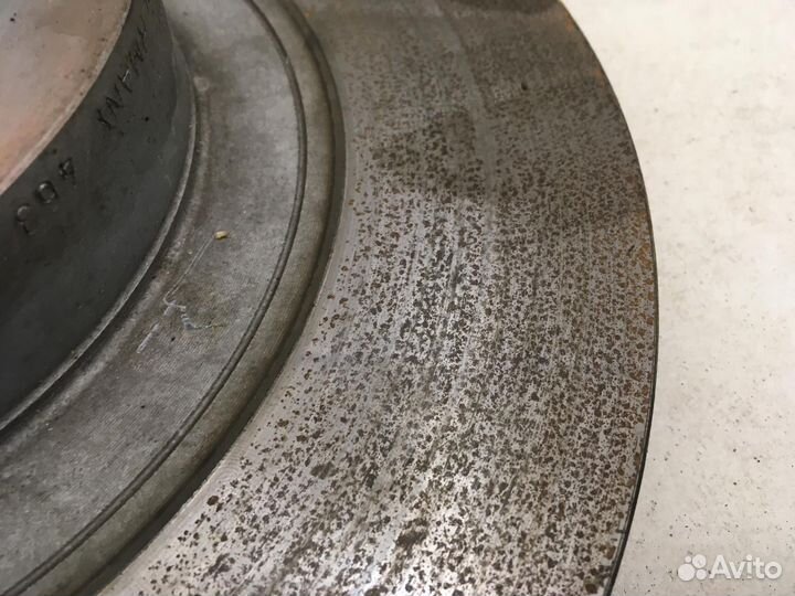 Диск тормозной передний вентилируемый Legacy Outba