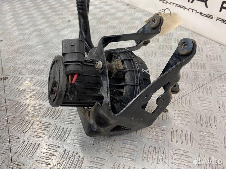 Б/У воздушный нагнетатель Volkswagen Touareg 7L6