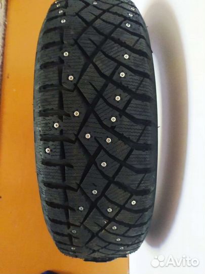 Nitto Therma Spike 185/65 R15 88T