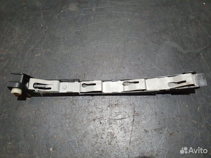 Кронштейн бампера задний левый Audi S8 D3 BSM 2006