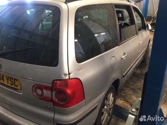 Разбор на запчасти Volkswagen Sharan