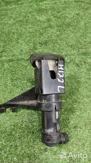 Форсунка омывателя фары левой Lexus RX400H 2007