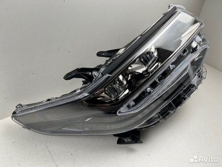 Фара правая Toyota Alphard 3 2017-2023