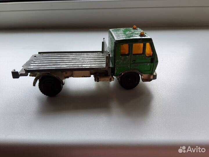 Модель грузовика