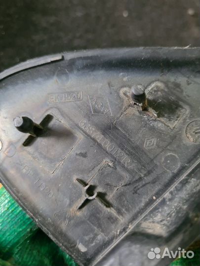 Накладка на зеркало Renault Fluence седан M4R 2011