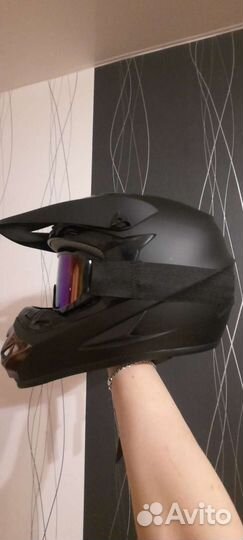 Шлем с очками