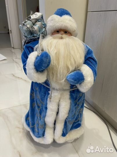 Елка искусственная с игрушками и дед морозом